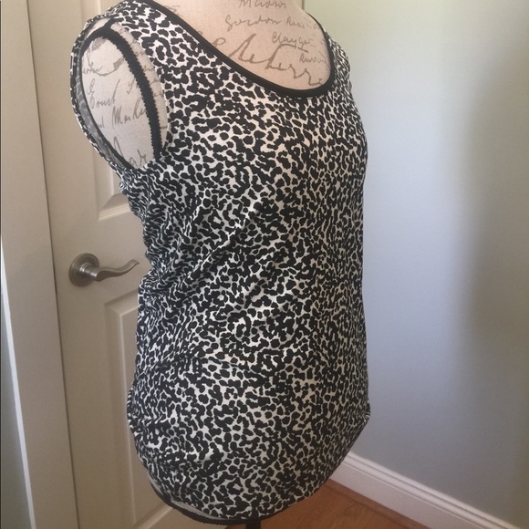 Banana Republic Luxe Touch Animal print NWT - Picture 3 of 7