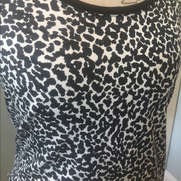 Banana Republic Luxe Touch Animal print NWT - Picture 2 of 7