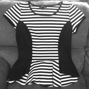 Black + white peplum top- like new