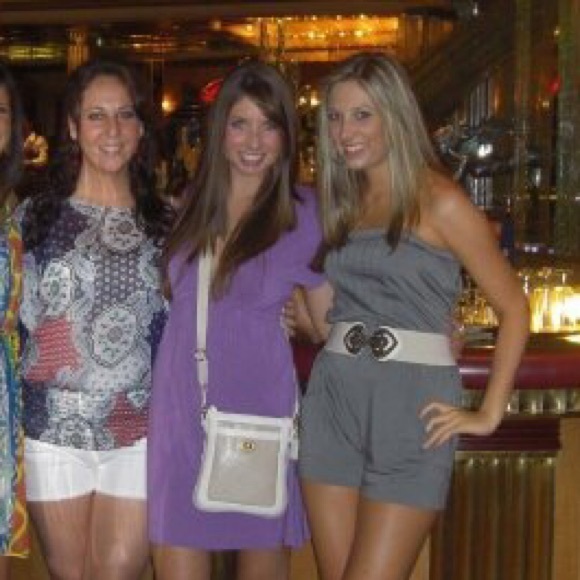 💥WKND SALE💥 Cute Gray Romper from UO - Picture 2 of 4