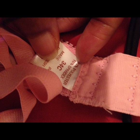 Bra. - Picture 3 of 3