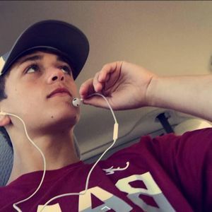 Meet your Posher, Benjamin