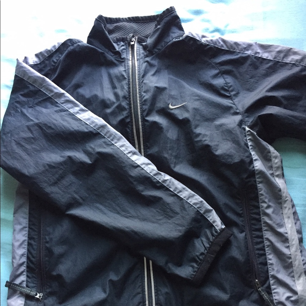 Nike windbreaker