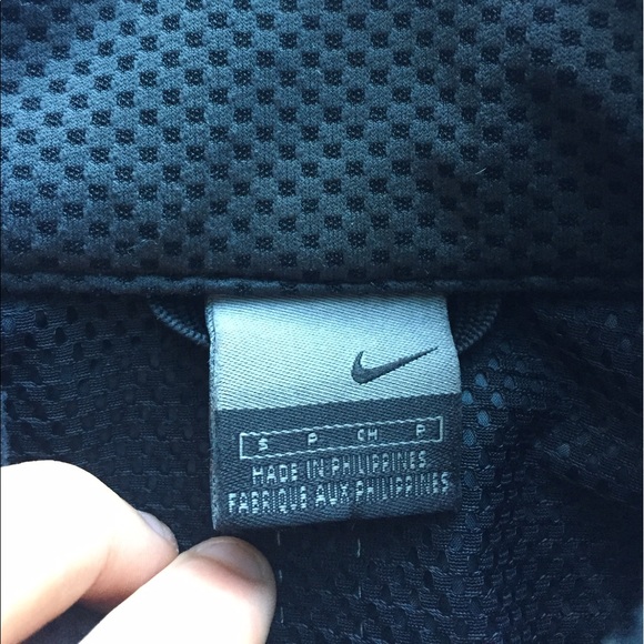 Nike windbreaker - Picture 2 of 4