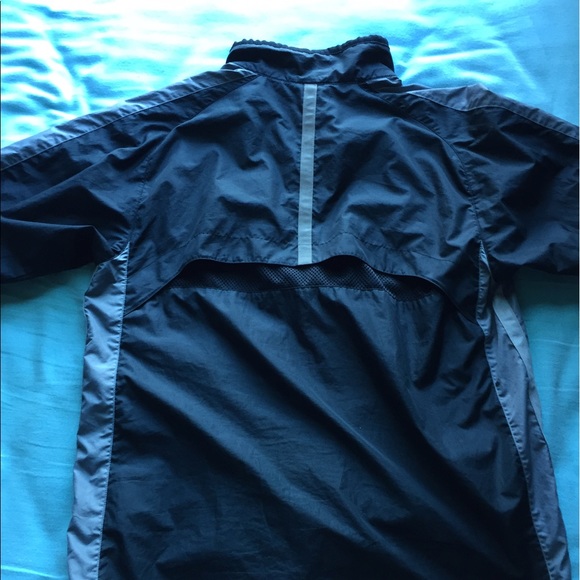 Nike windbreaker - Picture 3 of 4