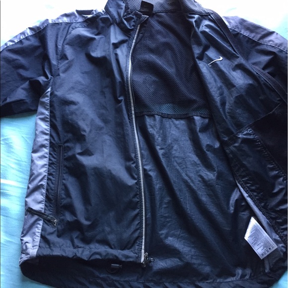 Nike windbreaker - Picture 4 of 4