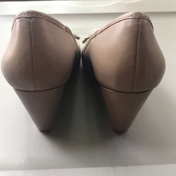 BCBG Tegan Leather Wedges - Picture 3 of 3