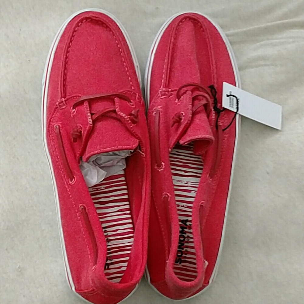 Sonoma coral boat shoes