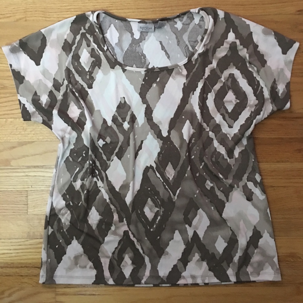 CHICO'S Easywear Stretchy Print Top