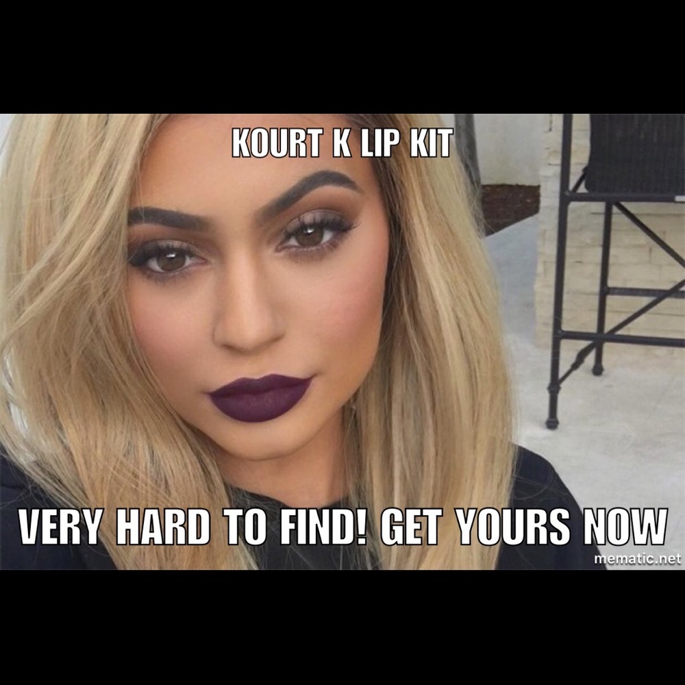 Kylie Cosmetics "Kourt K" Lip Kit (deep purple). - Picture 2 of 5