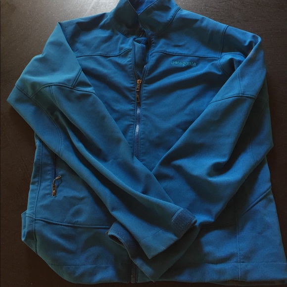 Patagonia Zip-up - Picture 1 of 4