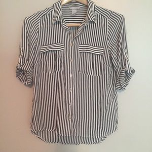 Never worn! Ultra comfy shirt w/ rolled sleeves