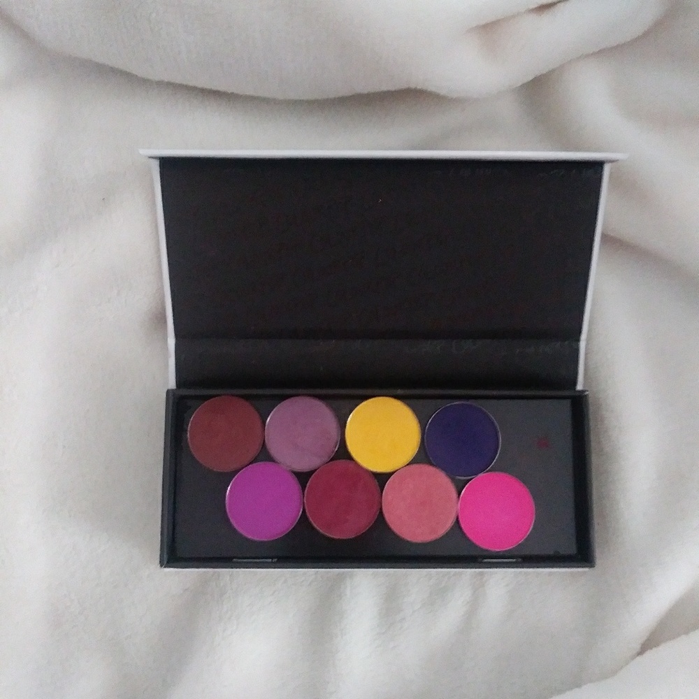 Colourpop Palette and shadows