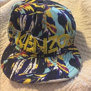 Kenzo hat