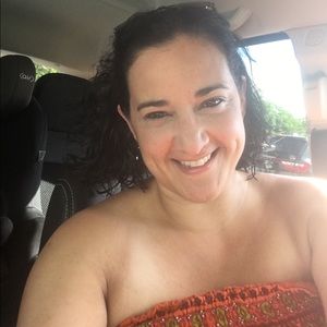 Meet your Posher, Christine