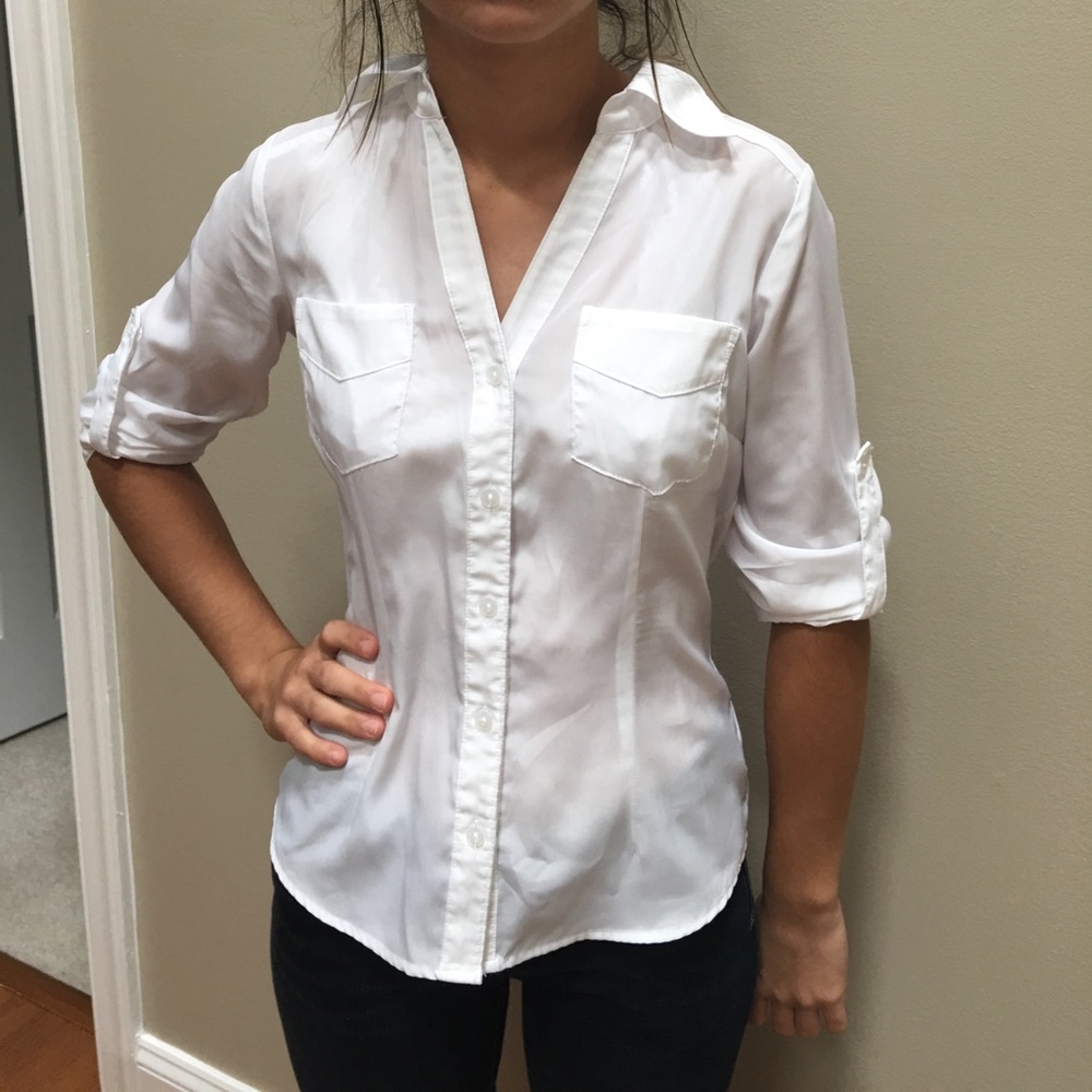 White collard shirt