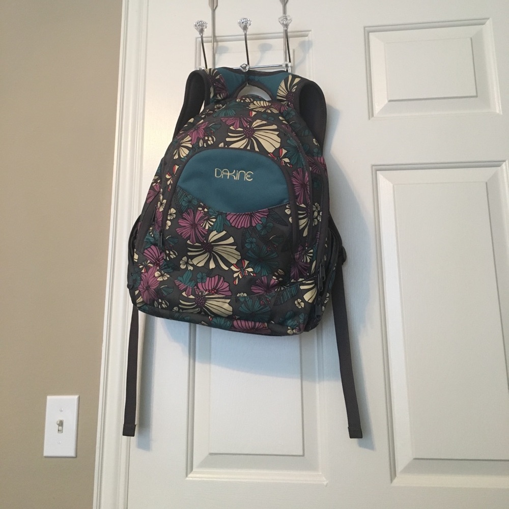 Dakine laptop backpack with built in lunchbox!