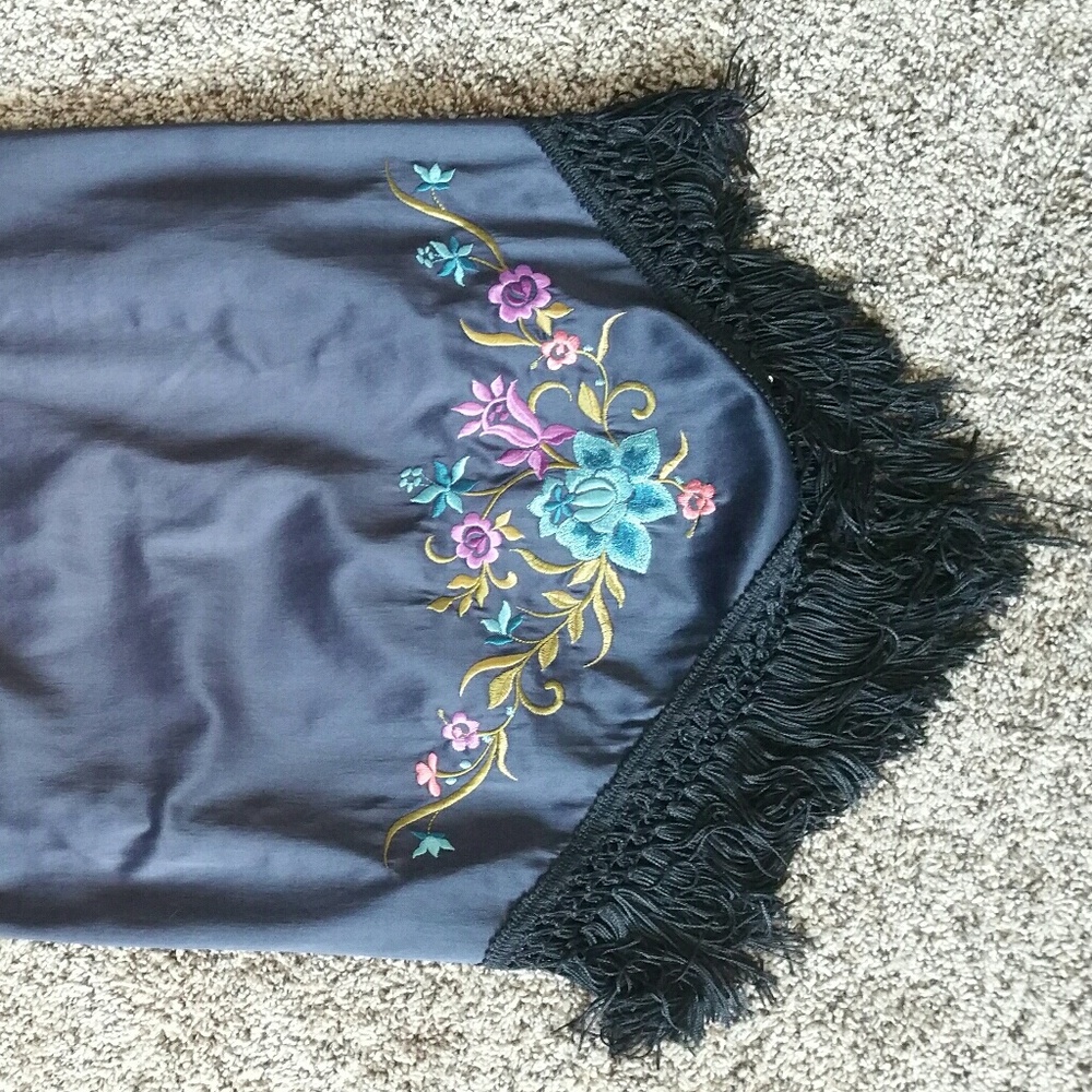 STRAPLESS BLACK DRESS W/ TASSELS