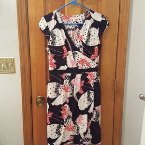 Short sleeve wrap dress only worn a few times