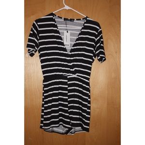 NWT ROMPER striped short-sleeved