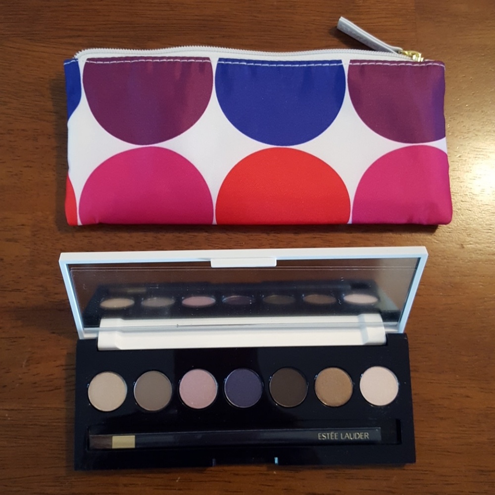 BNIB Ester Lauded eyeshadow palette w bag!