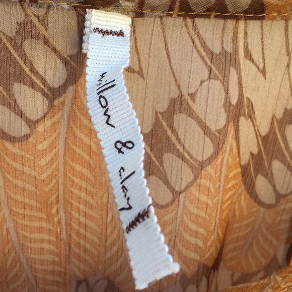 Willow & Clay Sheer Boho top with Flare Sleeves - Picture 7 of 7