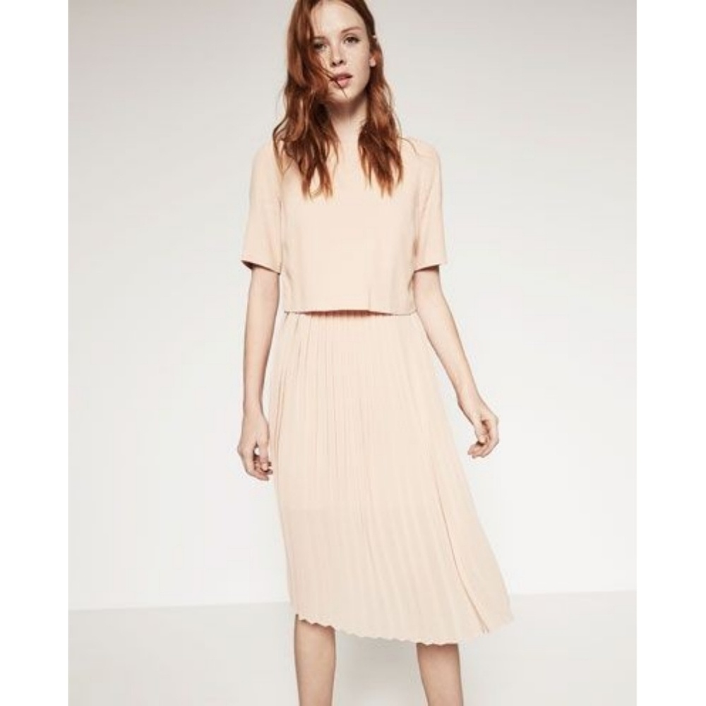 NWT Zara Midi Dress Short Sleeve Pleated S