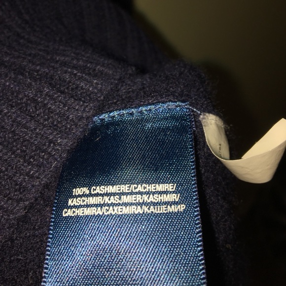 Ralph Lauren Cashmere Sweater - Picture 3 of 4
