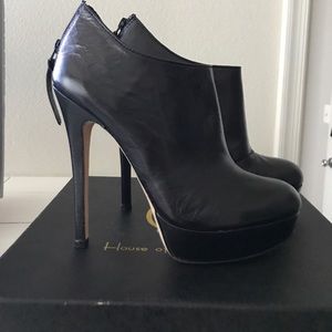 Sexy booties! Worn Once!