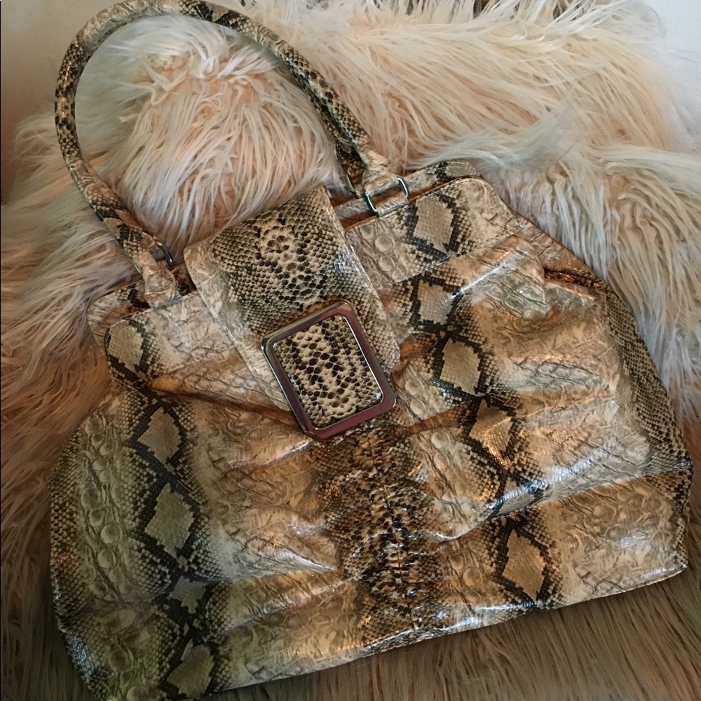 Snakeskin print purse