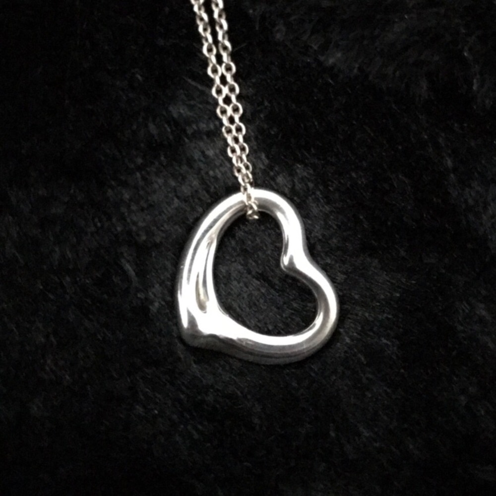 Tiffany &a Co. Open heart pendant necklace