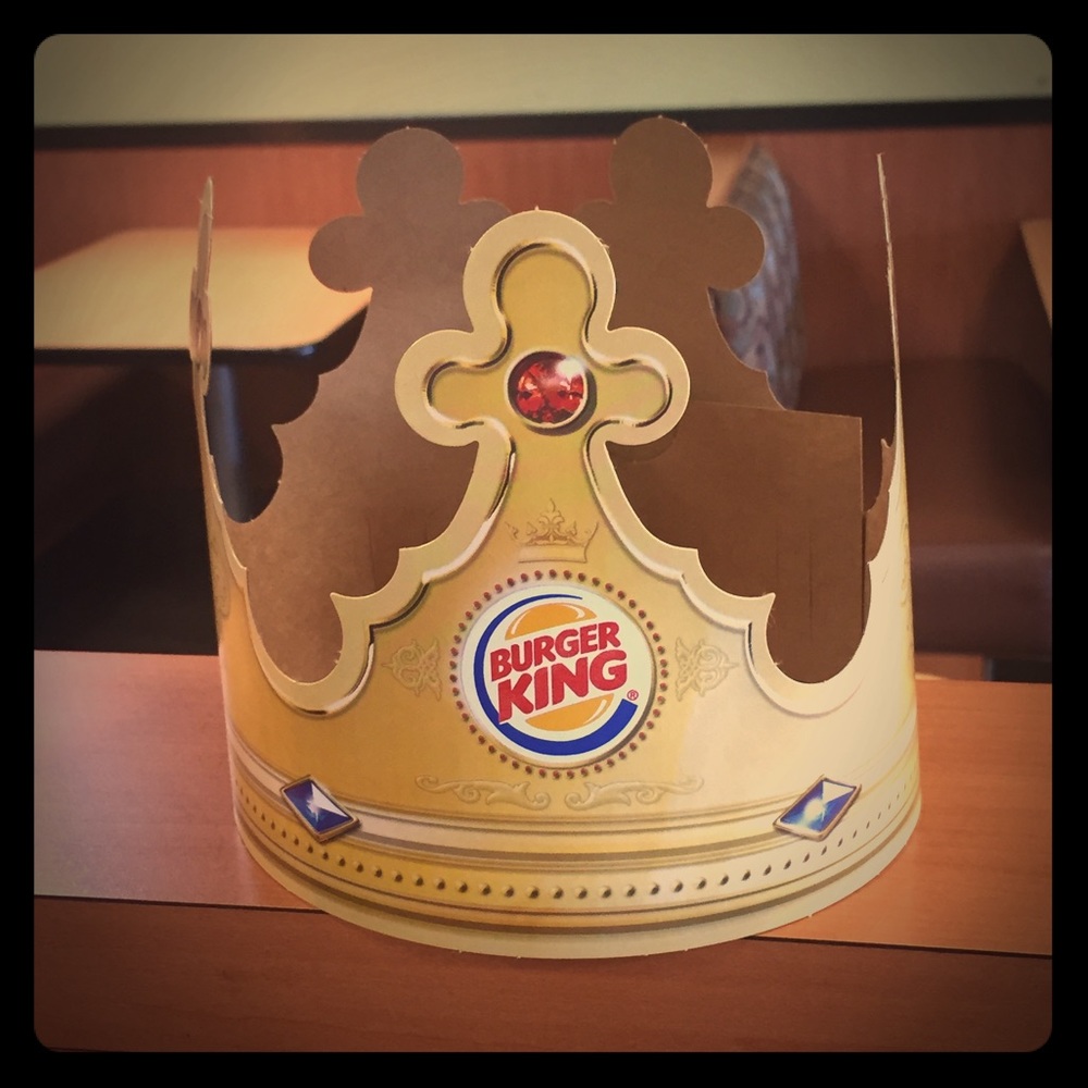 👑🤴👸AUTHENTIC BURGER KING CROWN👸🤴👑