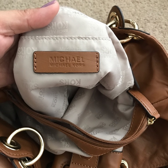 Michael Kors Purse - Picture 4 of 4