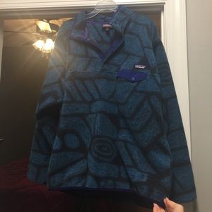 Blue Patagonia t-snap