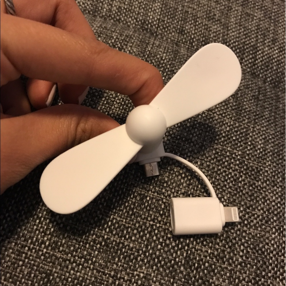 Mini Fan for Cellphone!