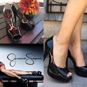 SALE!!! Jessica Simpson peep-toe pumps 👠