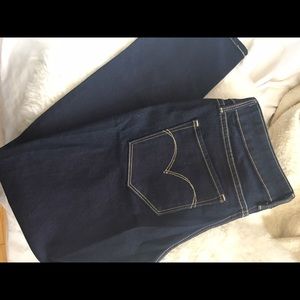 Levi's dark rinse bold curve skinny jeans -29s
