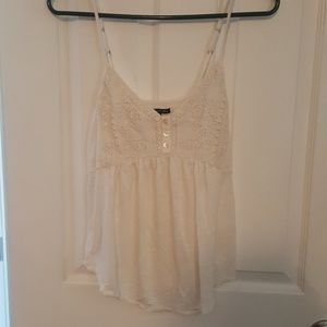 American eagle small white tank top w/ cute detail