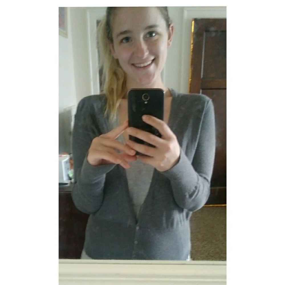 Ann taylor gray cardigan