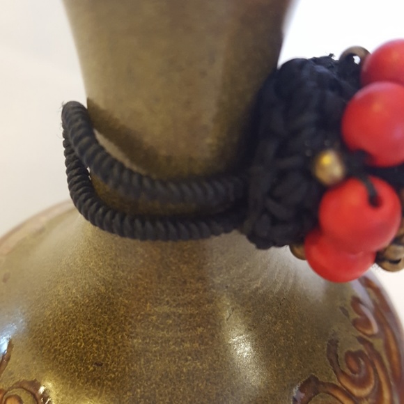 Red & gold bead handmade adjustable ring - Picture 2 of 5