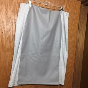 Gray pencil skirt