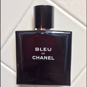 Chanel bleu