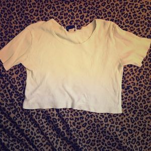 Tee shirt crop top