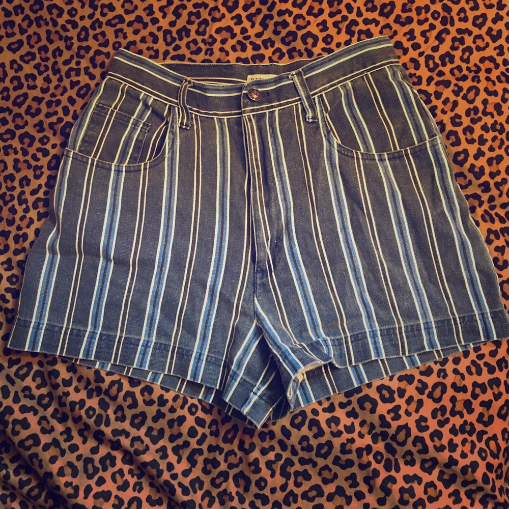 High waisted short