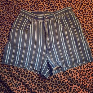 High waisted short