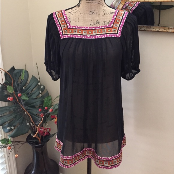 Nicole by Nicole Miller Tops - 🌸Nicole by Nicole Miller pretty summer blouse.