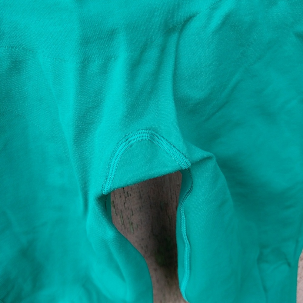 Lululemon zone in tights - Picture 4 of 5