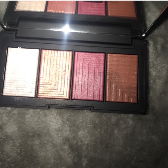Nars Cheek Palette 😊 - Picture 4 of 4