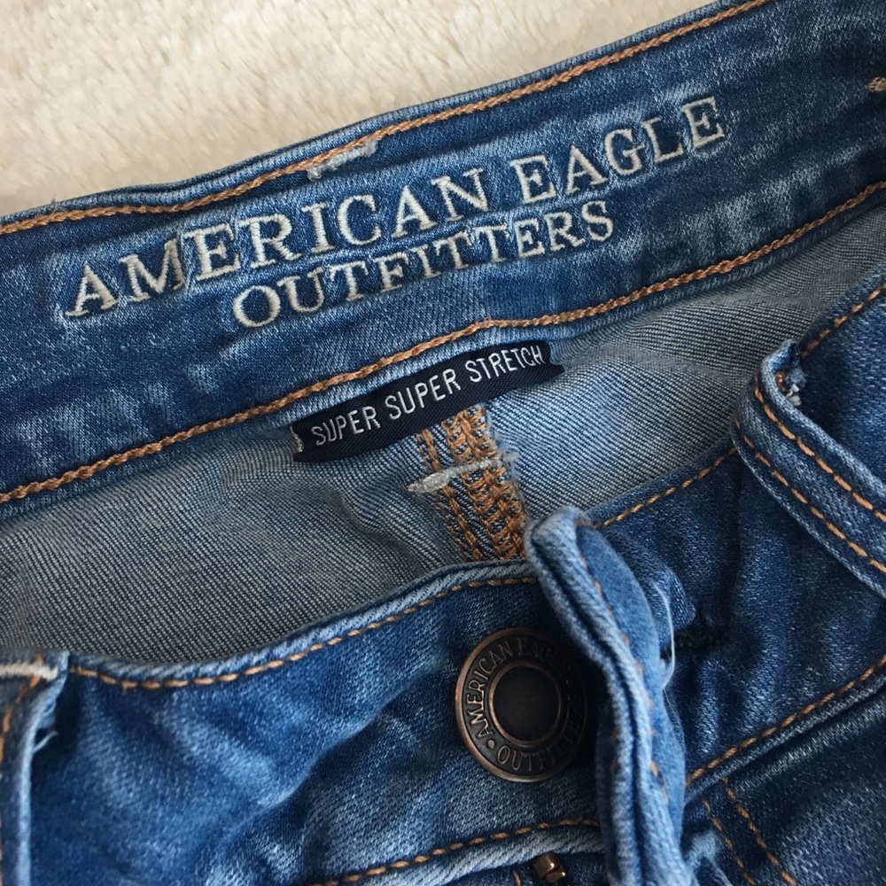 Shorts - Picture 3 of 3