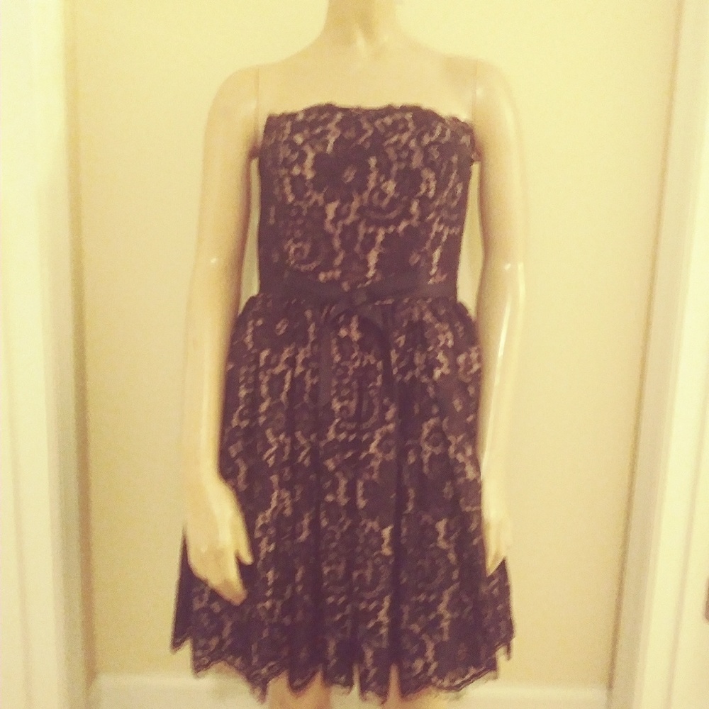 Black lace party/cocktail dress -size 6